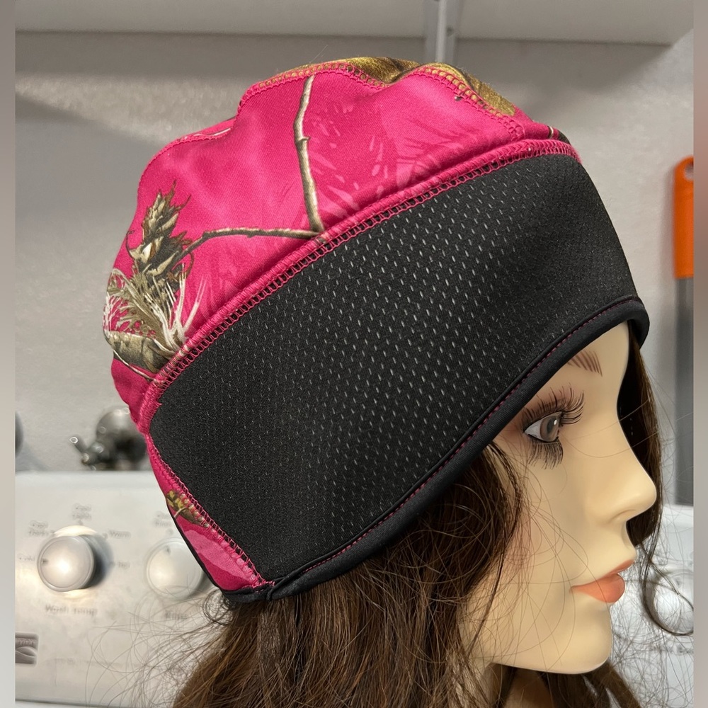 NWT RealTree APC beanie hat
